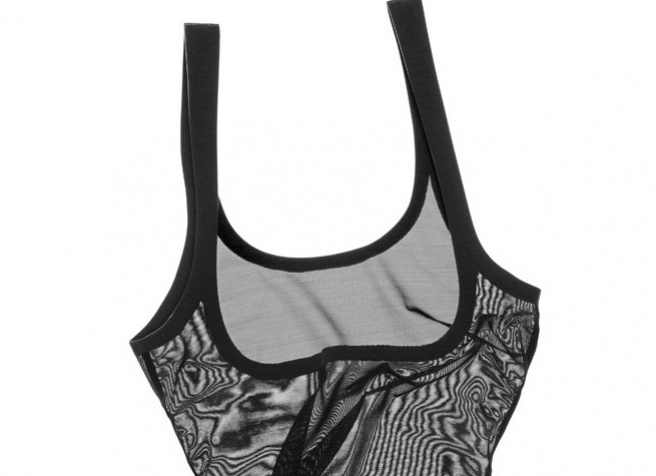 Легче легкого Wolford представил коллекцию корректирующего белья Tulle